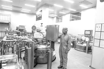 數(shù)智技術(shù)賦能，打造化妝品“透明工廠”新模式——技術(shù)轉(zhuǎn)讓方案解析